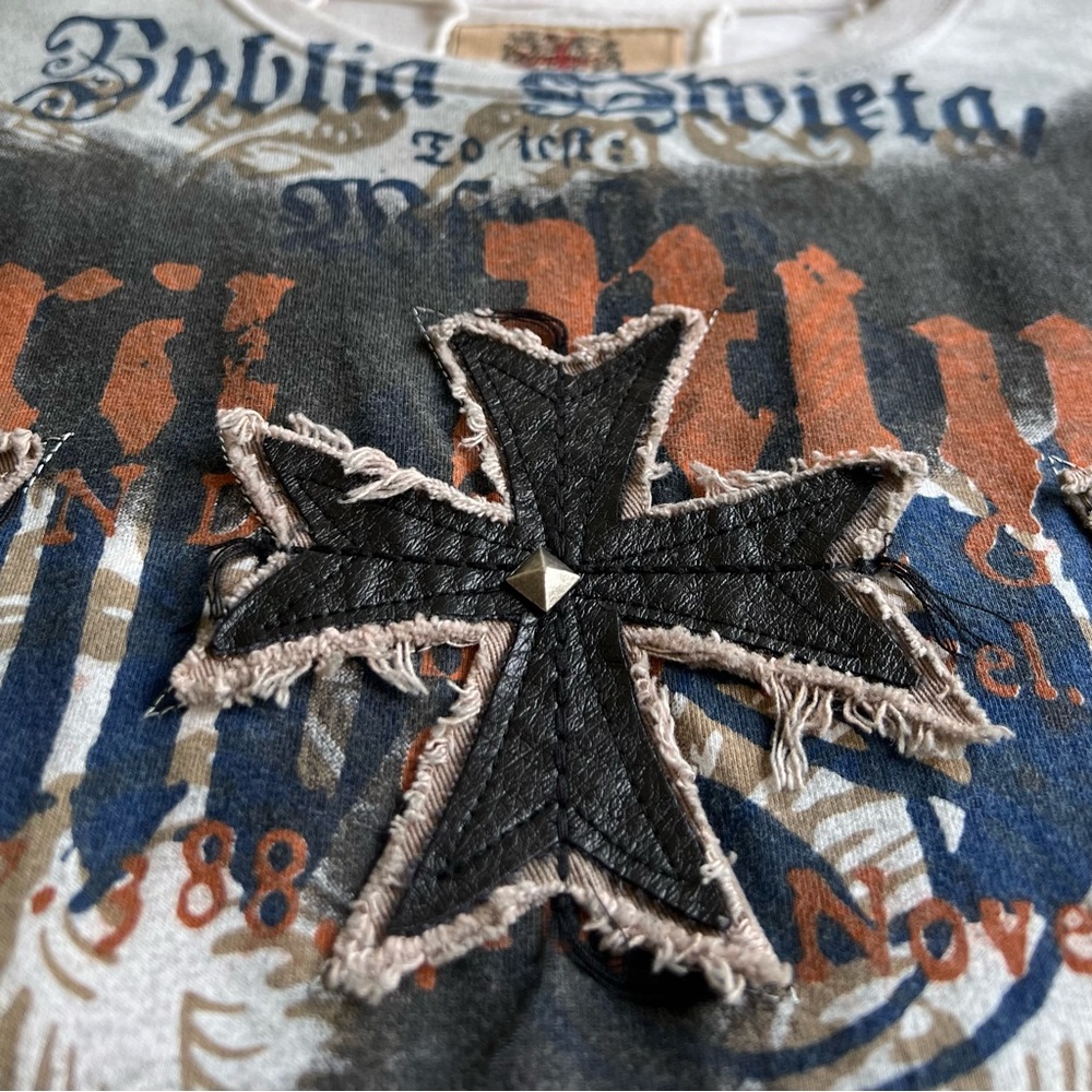 j.STEGER Vintage Men's Graphic T-Shirt - Black and Gray with Leather Accents - Picture 7 of 7